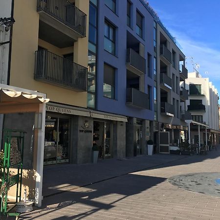 Apartaments El Cine Roses Dış mekan fotoğraf