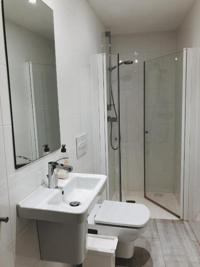 Apartaments El Cine Roses Dış mekan fotoğraf
