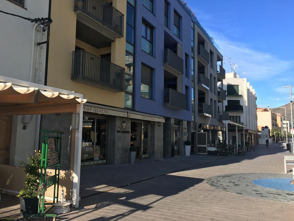Apartaments El Cine Roses Dış mekan fotoğraf